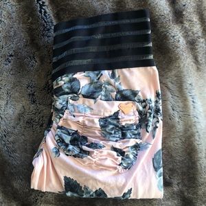 SOLD ON Ⓜ️erc!!!! Workout leggings
